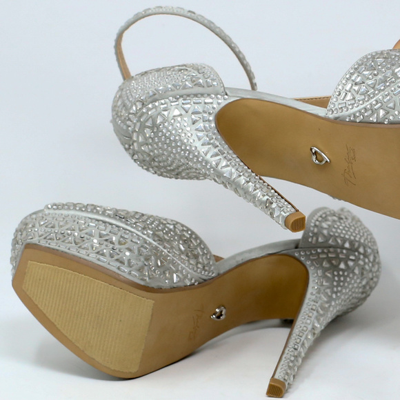 Thalia Sodi Womens Flor Peep Toe T-Strap Classic - Picture 7 of 8